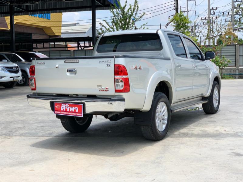 VIGO CHAMP 4X4 4DR 3.0 PRERUNNER G ,M/T